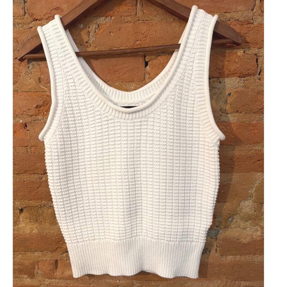 Quince White Organic Cotton Waffle Knit Sweater Tank Top Scoop Neck Medium M